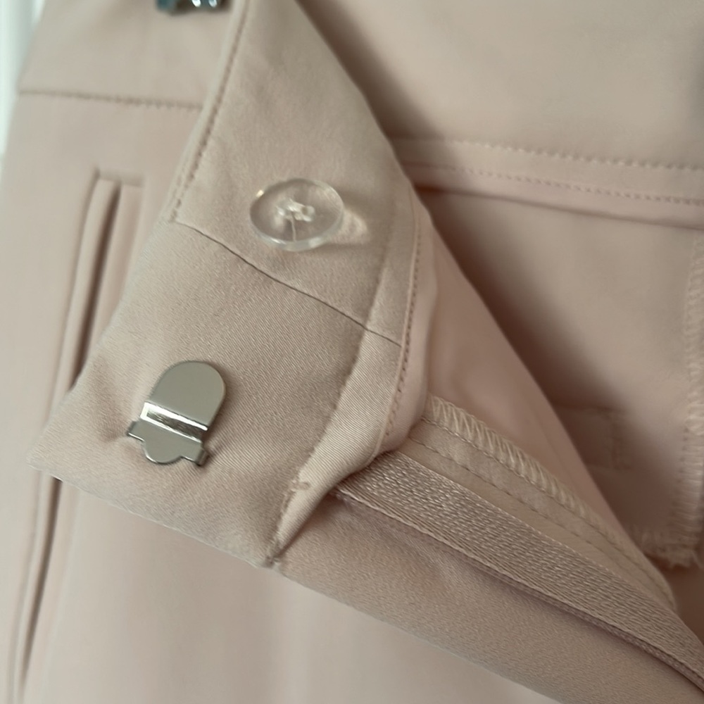 Peach colored pants size 6, Adrianna Papell - Picture 4 of 4